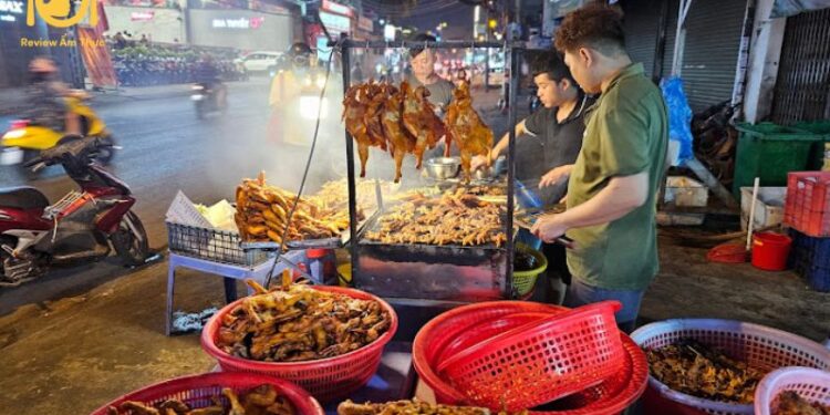 chân gà nướng ung văn khiêm