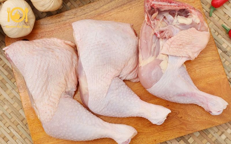 Bí quyết làm đùi gà nướng bơ tỏi thơm ngon, da giòn thịt mềm 15 đùi gà nướng bơ tỏi