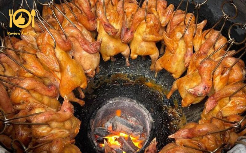 Top 20+ món gà nướng ngon thần thánh và cách ướp gà chuẩn để nướng 31 Gà nướng lu