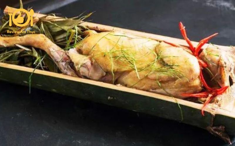 Top 20+ món gà nướng ngon thần thánh và cách ướp gà chuẩn để nướng 32 Gà nướng ống tre