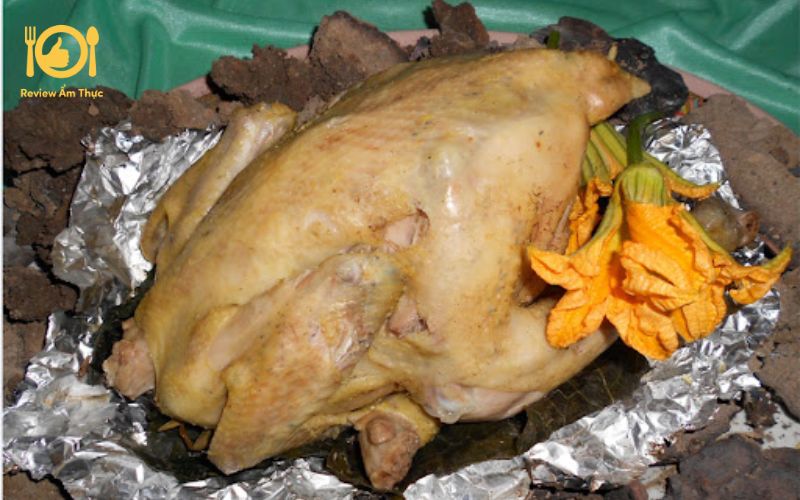 Top 4 quán gà nướng đất sét TPHCM giới trẻ đang săn lùng 8 gà nướng đất sét tphcm