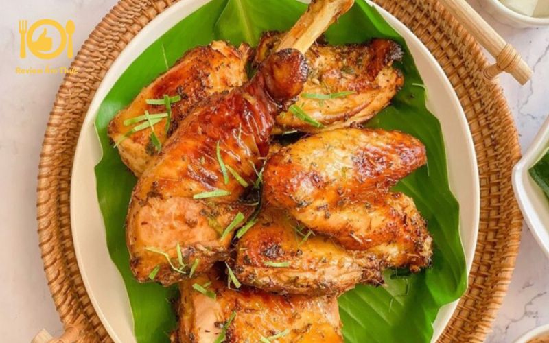 Bật mí công thức làm gà nướng lá chanh đơn giản, nhanh chóng 8 gà nướng lá chanh