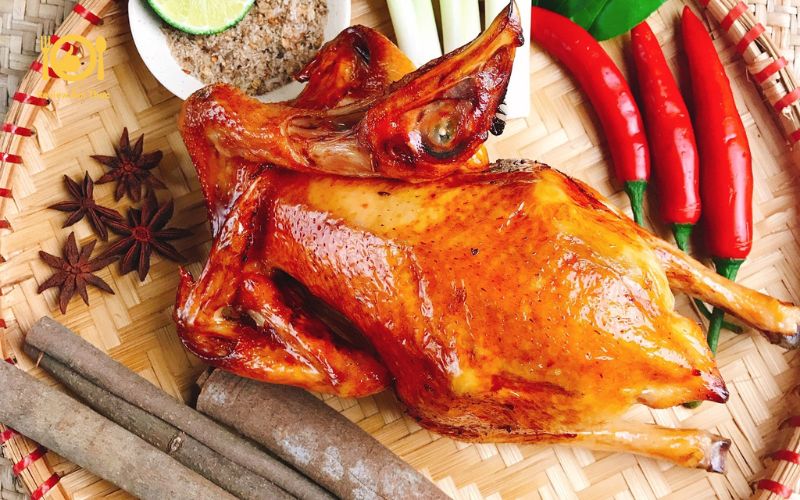 Cách làm gà nướng lu chuẩn vị, chinh phục mọi thực khách khó tính 13 ga-nuong-lu-1