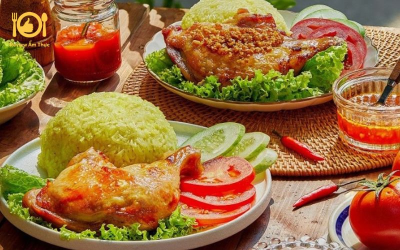 Top 4 quán gà nướng lu Hà Nội ngon “xuất thần” mà bạn nên biết 9 gà nướng lu hà nội
