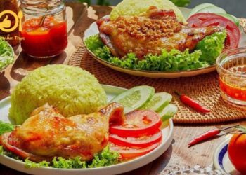 Gà Nướng Lu Thành Công - Quán gà đáng thử khi đến Hà Thành