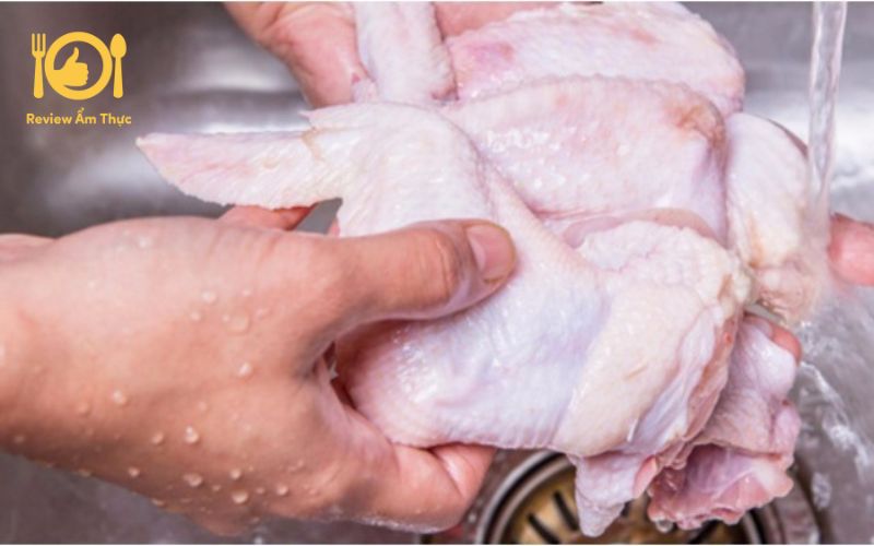 Cách làm gà nướng ống tre - Món ngon dân dã chiêu đãi cả nhà 16 Cách sơ chế gà không còn mùi hôi