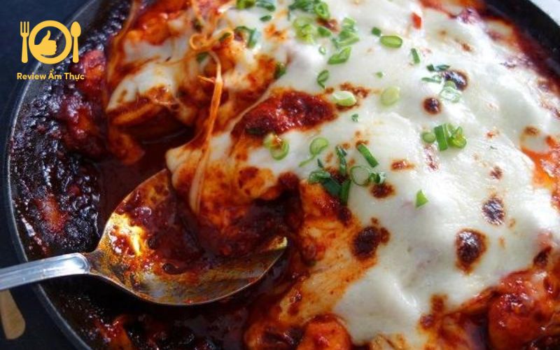 TOP 10 quán gà nướng phô mai Hàn Quốc Hà Nội ăn là mê 20 Review Kampong Chicken House - Địa điểm gà nướng phô mai Hàn Quốc đáng thử