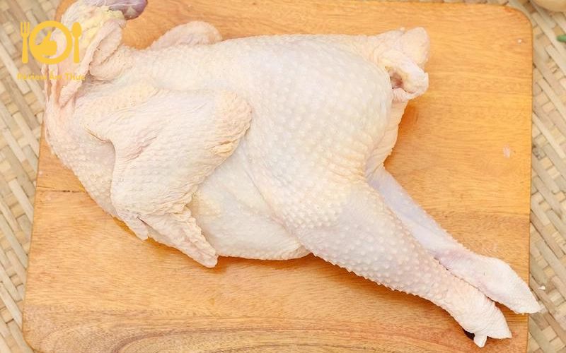 Bí quyết làm món gà nướng sả ớt thơm ngon, da giòn 15 Mẹo chọn mua gà nguyên con đảm bảo chất lượng