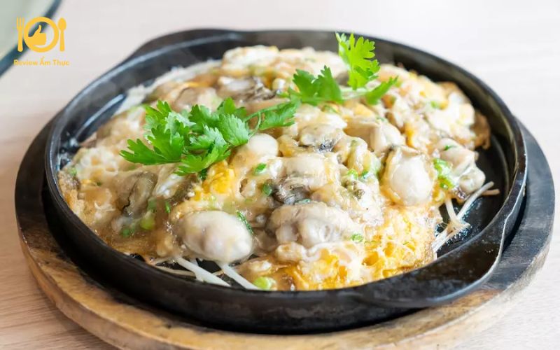 Top 2 cách làm hàu chiên trứng thơm ngon, béo ngậy, ăn là ghiền 9 hàu chiên trứng