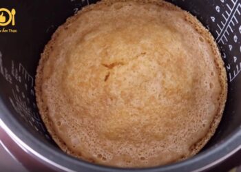 làm bánh bò nướng bằng nồi cơm điện