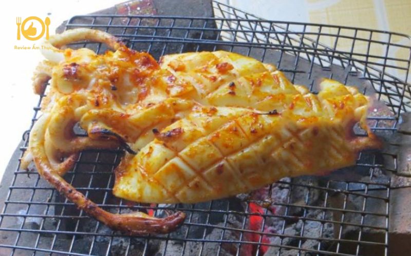 Mực một nắng nướng sa tế - Cách làm món ăn ngon và hấp dẫn nhất 8 mực một nắng nướng sa tế