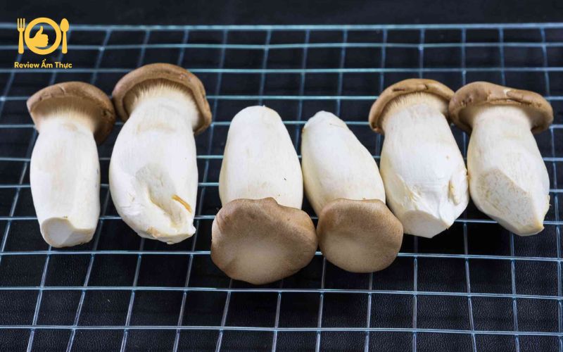 Cách nấu nấm đùi gà nướng bơ tỏi thơm ngon, lan tỏa cả gian bếp 15 nấm đùi gà nướng bơ tỏi