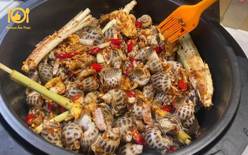 Top 3 món ốc hương nướng ngon, cực kì dễ chế biến tại nhà 11 ốc hương nướng