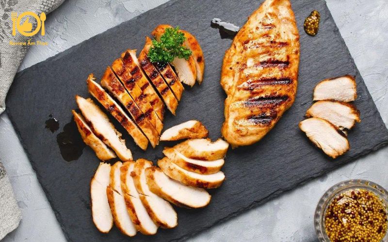 Làm món ức gà nướng mật ong ngon đúng điệu với các bước dễ dàng 15 ức gà nướng mật ong