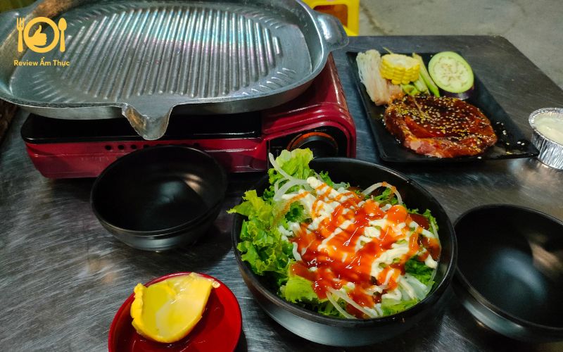 Review bò nướng tảng Thành Lùn có view Landmark 81 triệu đô 13 bò nướng tảng thành lùn