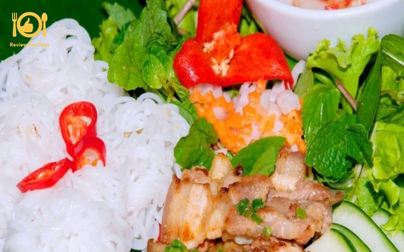 Review bún chả Hà Nội 1982 - Quán có gì hấp dẫn và đặc biệt? 9 Bún chả Hà Nội 1982