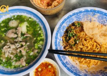 bún nước cô dung