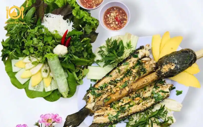 10+ Bí kíp biến tấu món cá lóc nướng "thần thánh" cho mọi bữa cơm 28 Cá lóc nướng mía