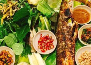 Cá lóc nướng muối ớt