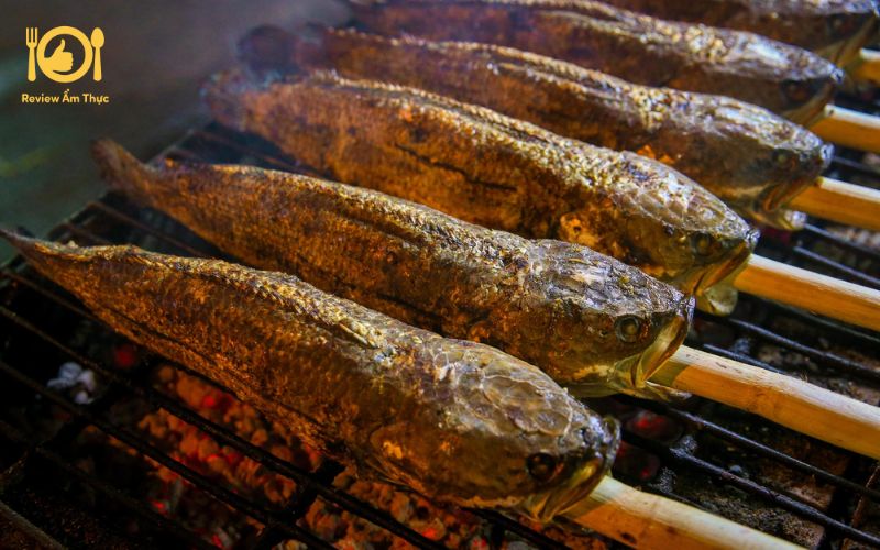 Cách làm cá lóc nướng nghệ - Món ngon dân dã, đậm đà hương vị 7 cá lóc nướng nghệ