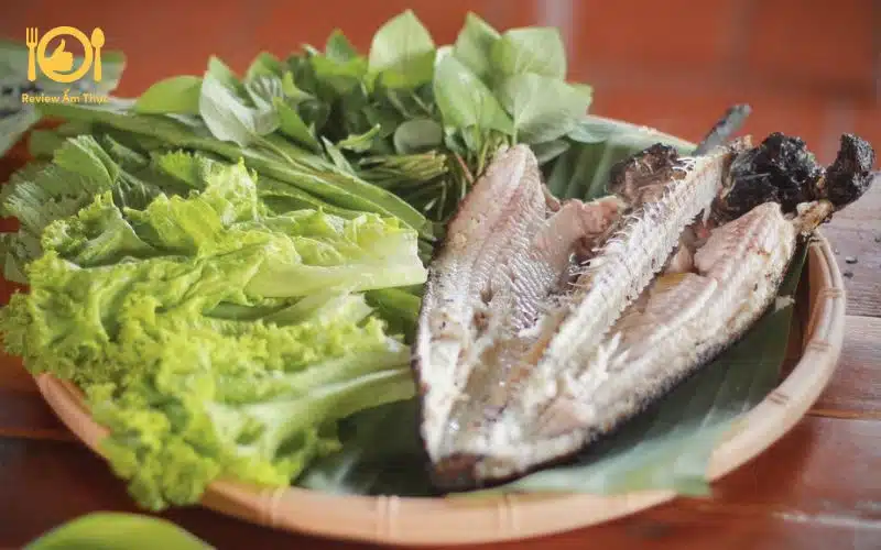 Cách làm cá lóc nướng rơm đơn giản, ngon tuyệt cú mèo tại nhà 13 cá lóc nướng rơm