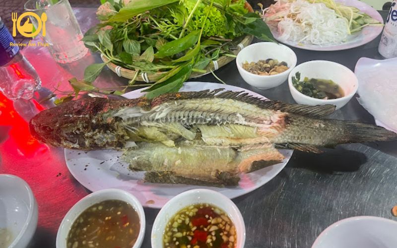 Review quán cá lóc nướng Thy Thy - Có gì mà nổi tiếng đến vậy? 7 cá lóc nướng thy thy
