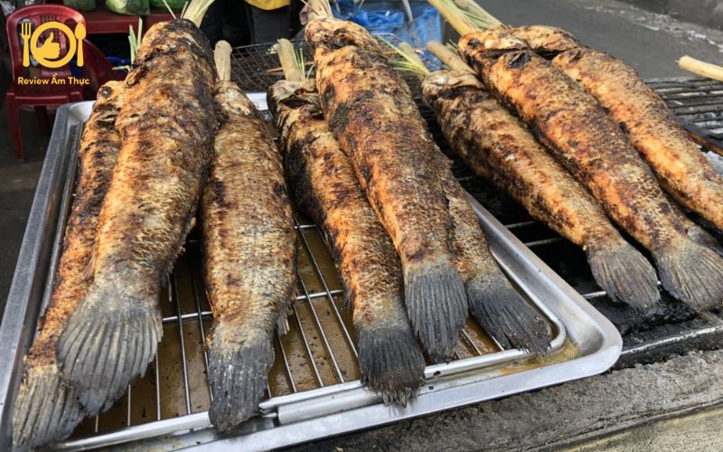 Cá lóc nướng vía thần tài - Nguồn gốc, ý nghĩa của phong tục này? 6 cá lóc nướng vía thần tài