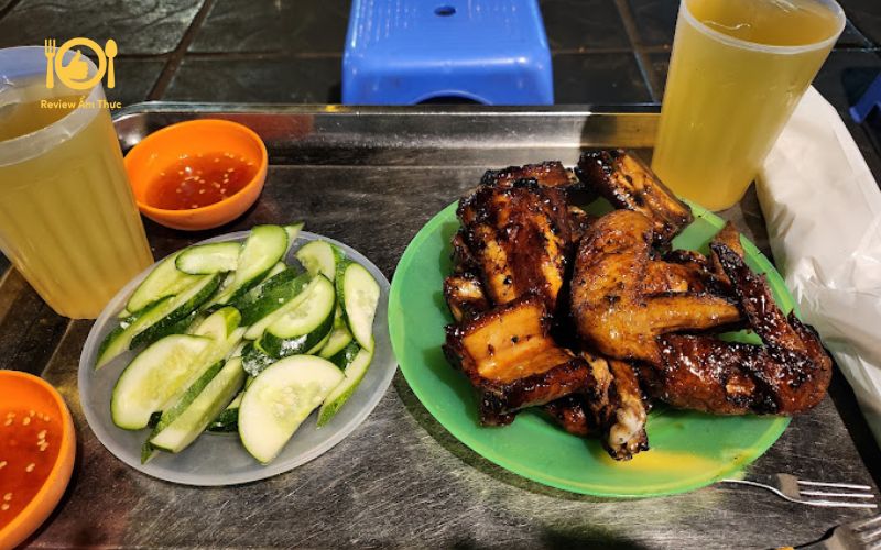 4 quán cánh gà nướng Hà Nội thơm phức cho ngày mưa se lạnh 7 cánh gà nướng hà nội