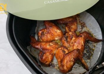 cánh gà nướng sa tế bằng nồi chiên không dầu