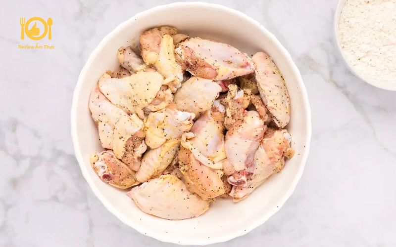 Cách làm món cơm cánh gà nướng cực dễ cho buổi trưa thêm ngon 12 cơm cánh gà nướng