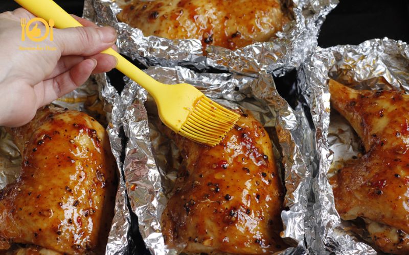 Bỏ túi ngay 8 công thức làm đùi gà nướng ngon "quên lối về" 20 đùi gà nướng