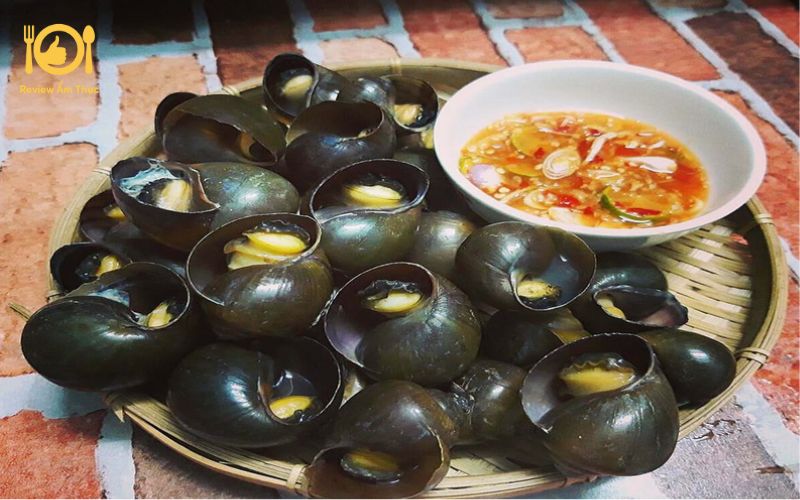 Bỏ túi ngay cách chế biến món ốc bươu nướng tiêu đen hấp dẫn 9 ốc bươu nướng tiêu đen