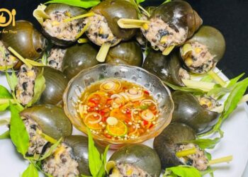 ốc nhồi nướng muối ớt
