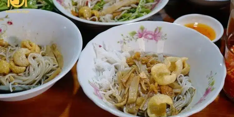 quán bún cua thối Gia Lai