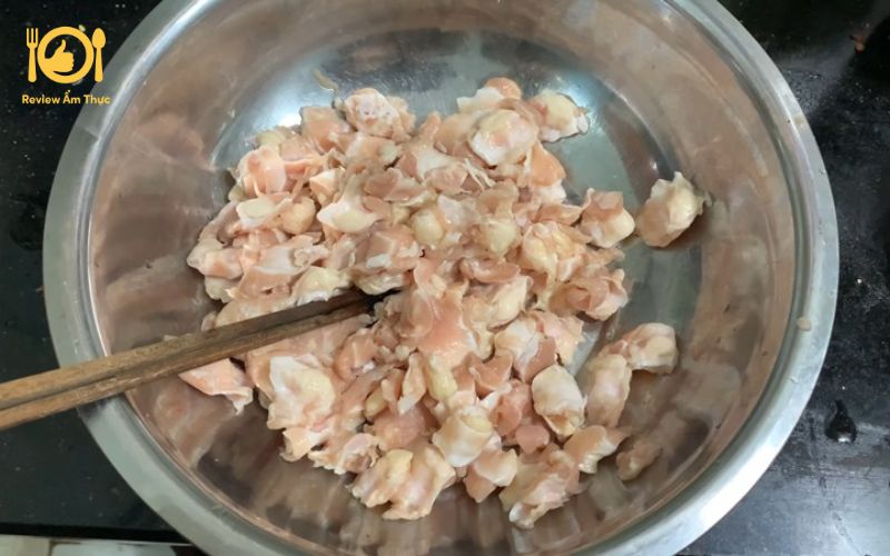 Cách làm sụn gà nướng nồi chiên không dầu đơn giản, nhanh gọn 6 sụn gà nướng nồi chiên không dầu