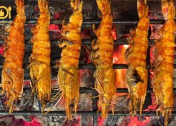 Bí quyết làm tôm nướng than hoa đơn giản, ai cũng làm được