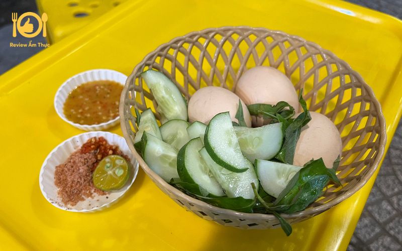 Trứng gà nướng Lan Nguyễn - Quán ngon Đà Nẵng làm bạn “say nắng” 9 trứng gà nướng lan nguyễn