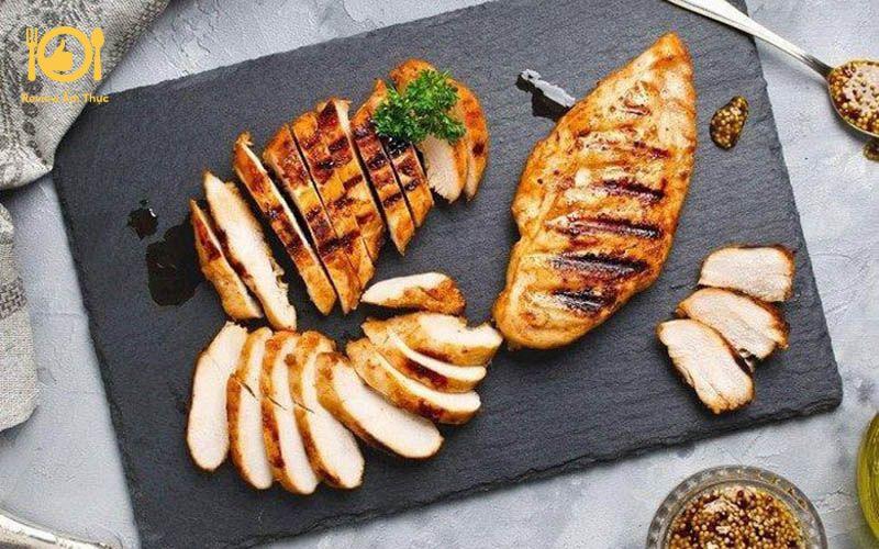 Bí quyết làm ức gà nướng mật ong eat clean ngon miệng, dáng thon 15 ức gà nướng mật ong eat clean