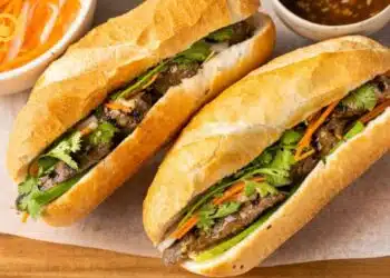bánh mì bò nướng phô mai