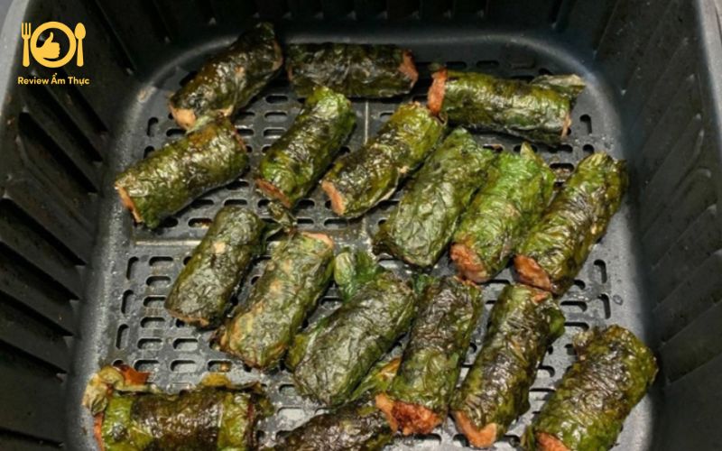 Bò nướng lá lốt bằng nồi chiên không dầu - Món ăn bổ, rẻ 9 bò nướng lá lốt bằng nồi chiên không dầu