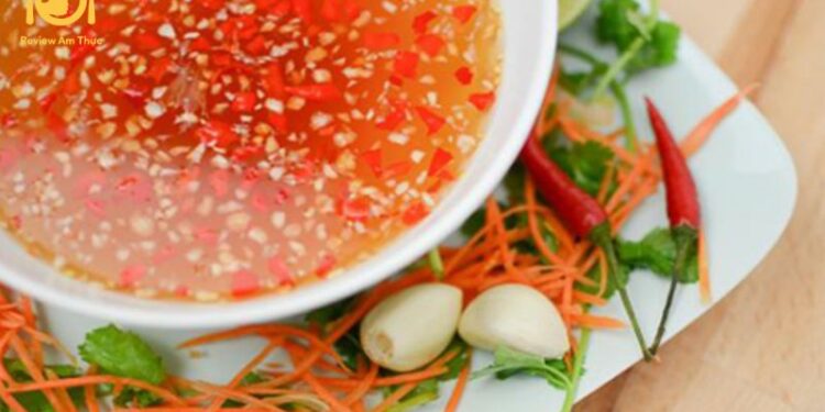 Nước chấm tôm nướng - Bí quyết giúp nâng tầm hương vị món ăn