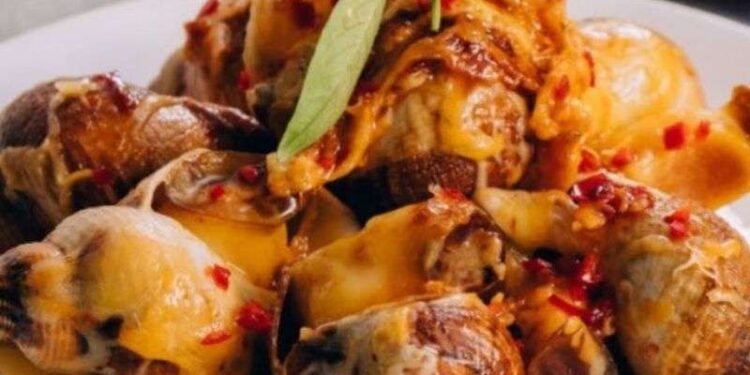 ốc bulot nướng muối ớt