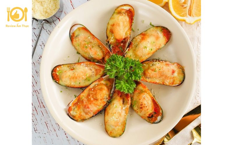 Bật mí cách làm vẹm nướng phô mai thơm ngon, khó cưỡng 6 vẹm nướng phô mai