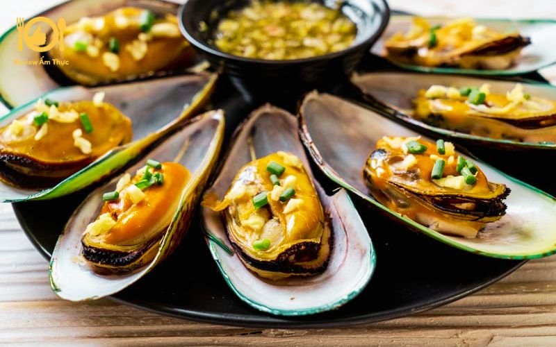 Bật mí cách làm vẹm nướng phô mai thơm ngon, khó cưỡng 9 vẹm nướng phô mai