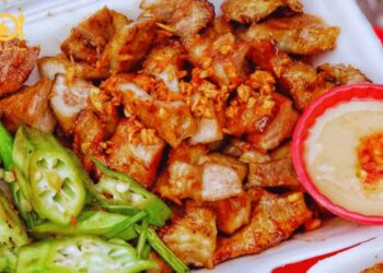 Review quán vú heo nướng muối ớt - Chị Út 304 có thật sự ngon?