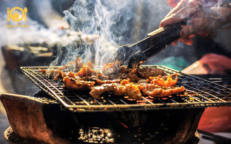 Review vú heo nướng Trường Sa - Quán ăn vặt có tiếng ở Sài Thành 8 vú heo nướng trường sa