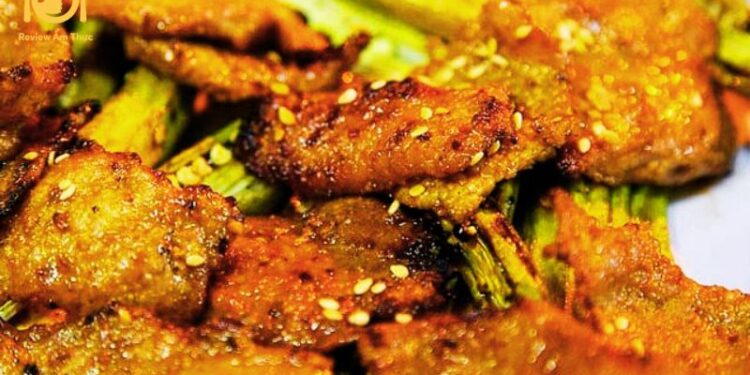 Review vú heo nướng Trường Sa - Quán ăn vặt có tiếng ở Sài Thành