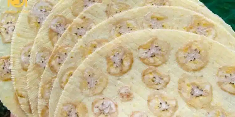 bánh tráng chuối nướng