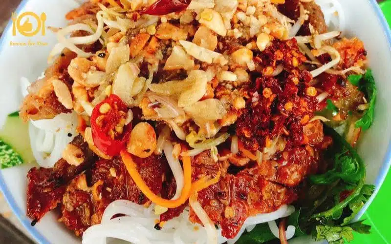 Review TOP 3 quán bún thịt nướng Trần Hưng Đạo ngon, chất lượng 5 bún thịt nướng trần hưng đạo