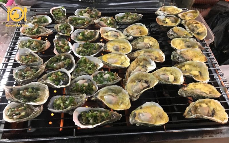 Top 5 quán hàu nướng 5k Hà Nội giá hạt dẻ, ngon miễn bàn 7 hàu nướng 5k Hà Nội